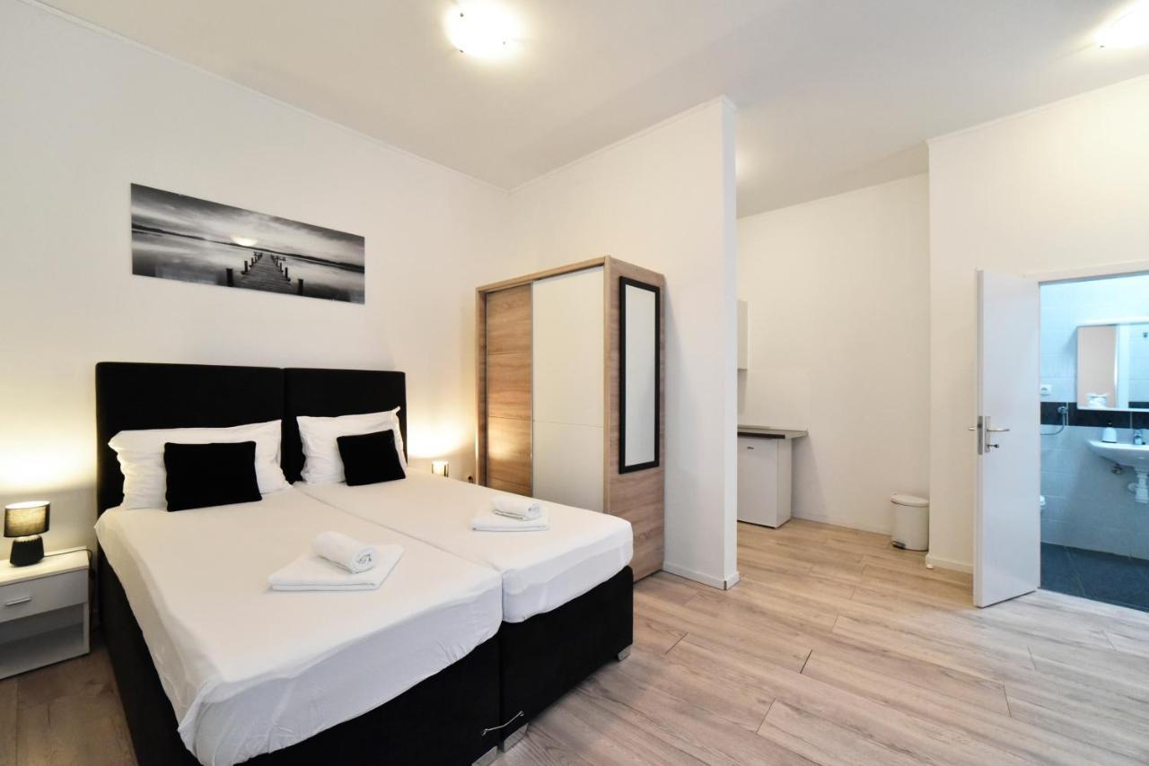 Virtus Apartments And Rooms With Free Private Parking Загреб Экстерьер фото