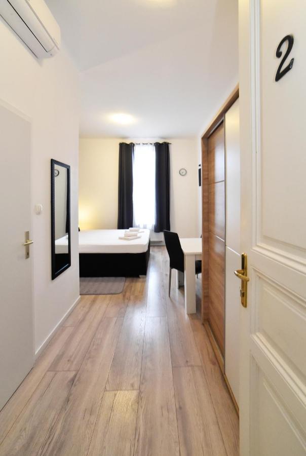 Virtus Apartments And Rooms With Free Private Parking Загреб Экстерьер фото