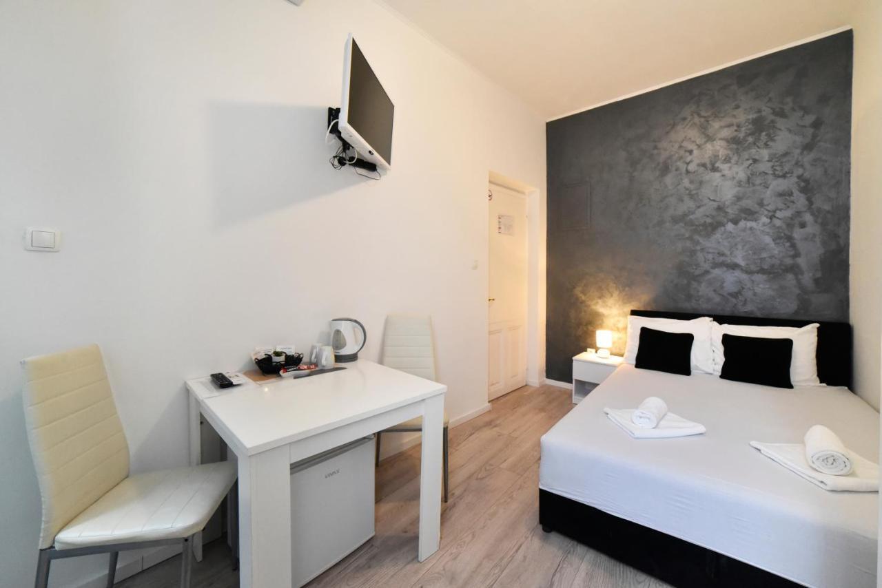 Virtus Apartments And Rooms With Free Private Parking Загреб Экстерьер фото