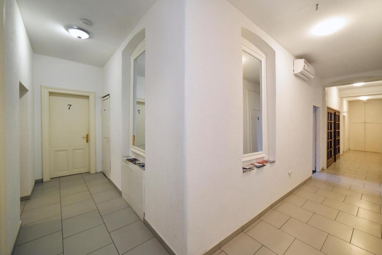 Virtus Apartments And Rooms With Free Private Parking Загреб Экстерьер фото
