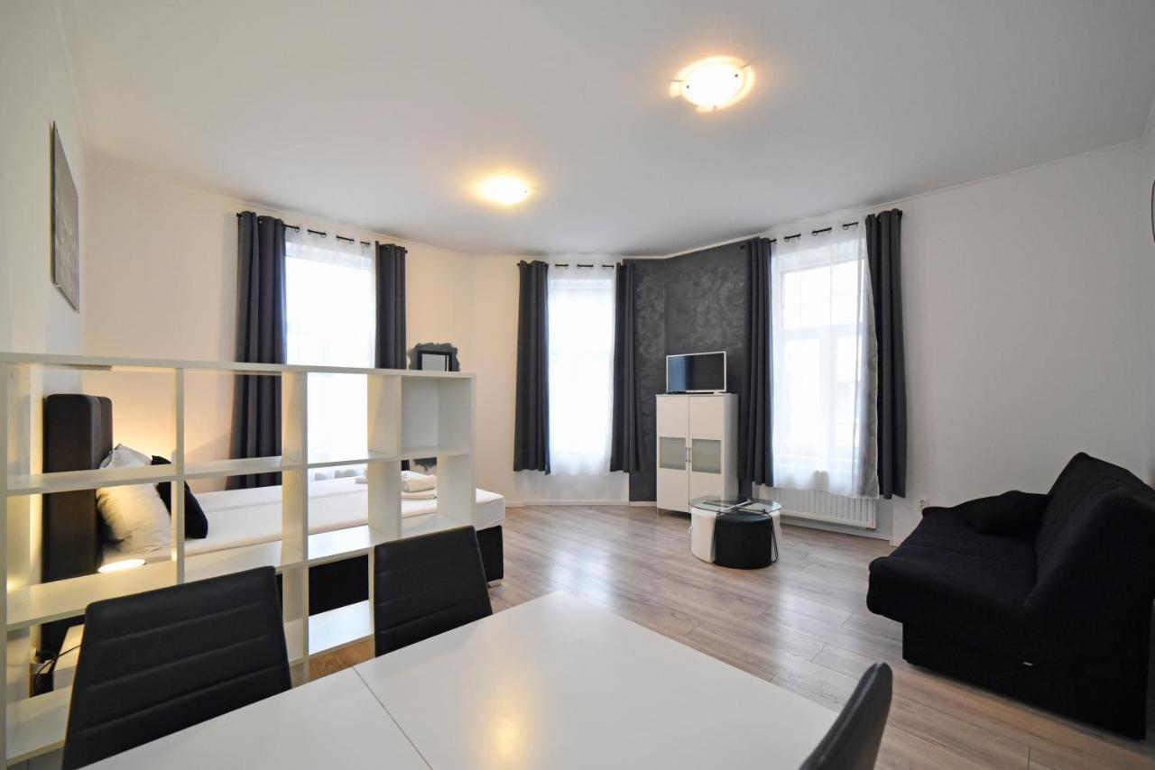 Virtus Apartments And Rooms With Free Private Parking Загреб Экстерьер фото